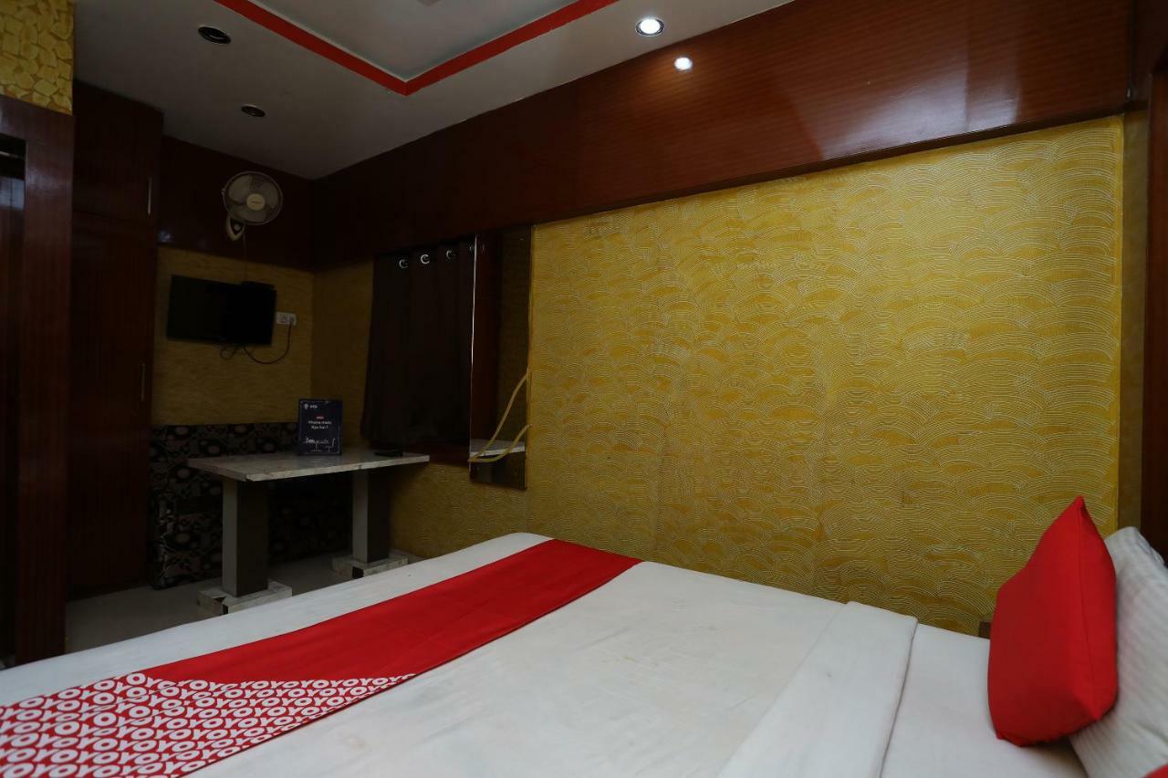 Oyo 28644 Hotel Nilanjana Āsansol Buitenkant foto